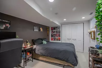 4956 N Menard Avenue, Chicago, IL 60630 - Photo 15