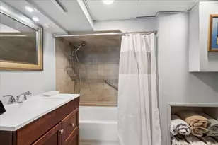 625 Arlington Ave, Des Plaines, IL 60016 - Photo 25