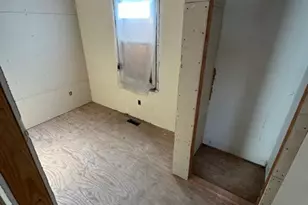 614 25th St, Rock Island, IL 61201 - Photo 9