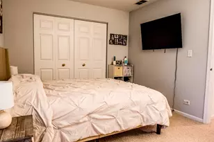 142 Kennebunk Ct, Glendale Heights, IL 60139 - Photo 19