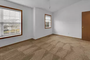 623 Southtowne Dr, Belvidere, IL 61008 - Photo 21