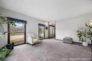 29W509 Point Oak Dr, Warrenville, IL 60555 - Photo 13