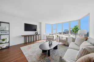 525 W Hawthorne Pl, Chicago, IL 60657 - Photo 9