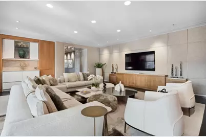 1540 N Lake Shore Drive #8N, Chicago, IL 60610 - Photo 17