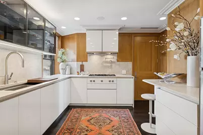 1540 N Lake Shore Drive #8N, Chicago, IL 60610 - Photo 11