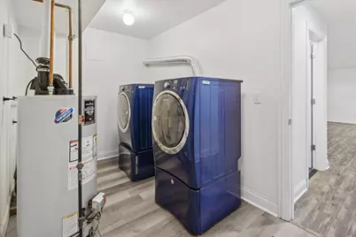 5658 N Latrobe Avenue, Chicago, IL 60646 - Photo 27