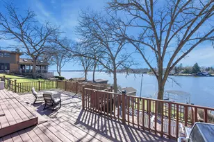 4713 E Lake Shore Dr, Wonder Lake, IL 60097 - Photo 27