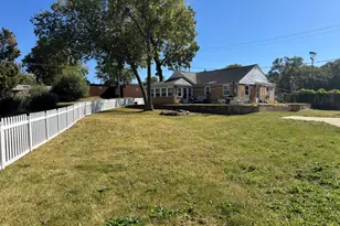 4310 Wilshire Ave, Rockford, IL 61101 - Photo 25