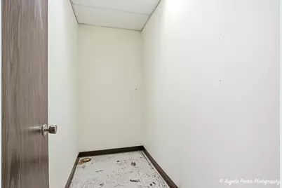 4901 W Elm Street, McHenry, IL 60050 - Photo 25