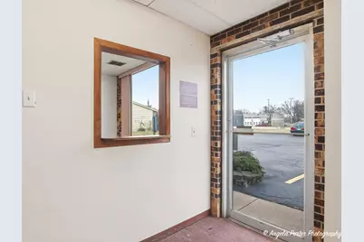 4901 W Elm Street, McHenry, IL 60050 - Photo 3