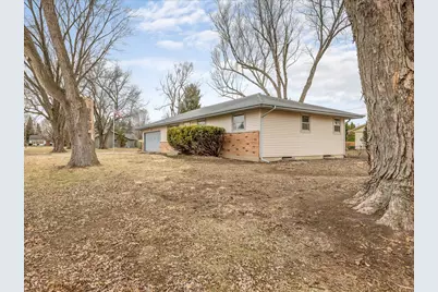 8420 Bobolink Drive, Machesney Park, IL 61115 - Photo 7