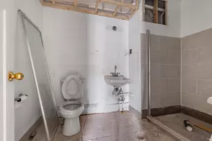 308-310 E State St, Rockford, IL 61104 - Photo 11