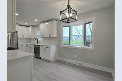 836 Regent Street, New Lenox, IL 60451 - Photo 5