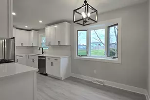 836 Regent St, New Lenox, IL 60451 - Photo 5