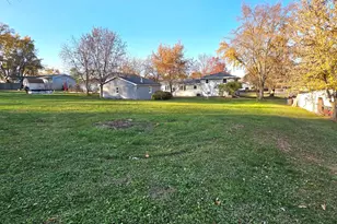 836 Regent St, New Lenox, IL 60451 - Photo 25