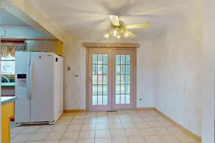 4N163 5th Ave, Addison, IL 60101 - Photo 3