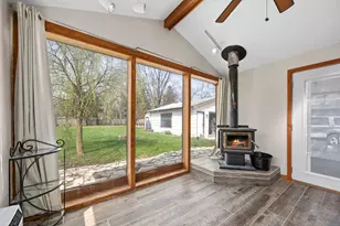 5960 Pershing Ave, Downers Grove, IL 60516 - Photo 21