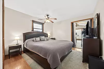 5960 Pershing Avenue, Downers Grove, IL 60516 - Photo 13