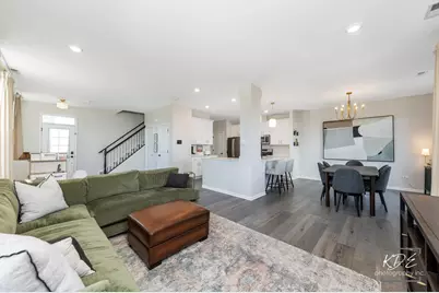 4122 Chelsea Manor Circle, Aurora, IL 60504 - Photo 9