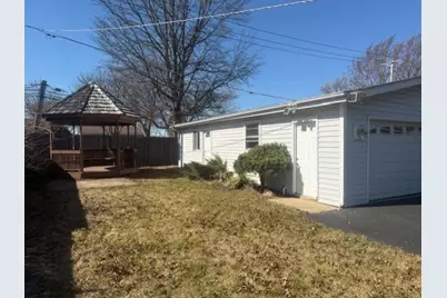 16 N Fairlawn Avenue, Mundelein, IL 60060 - Photo 25