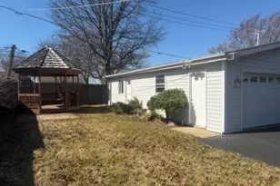 16 N Fairlawn Ave, Mundelein, IL 60060 - Photo 25