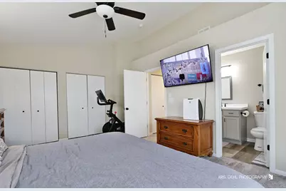 [Address not provided], Round Lake, IL 60073 - Photo 9