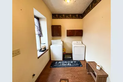 203 W Madison Street, Pontiac, IL 61764 - Photo 21