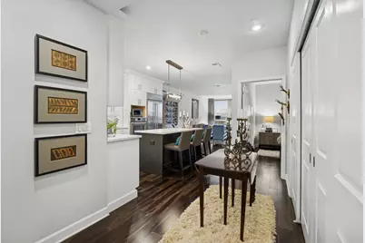 1124 Lake Street #511, Oak Park, IL 60301 - Photo 3