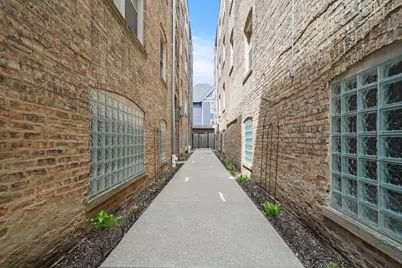 854 Washington Boulevard #1, Oak Park, IL 60302 - Photo 11