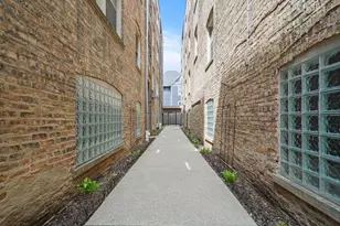 854 Washington Blvd, Oak Park, IL 60302 - Photo 11