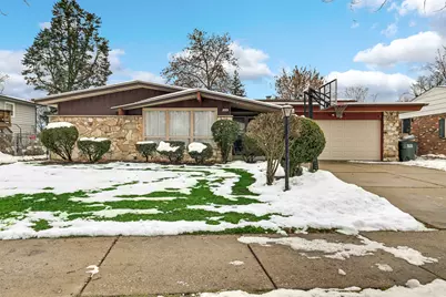 1028 W Strieff Lane, Glenwood, IL 60425 - Photo 1