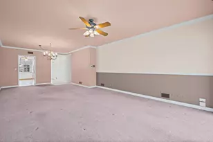 1 N Dee Rd, Park Ridge, IL 60068 - Photo 9