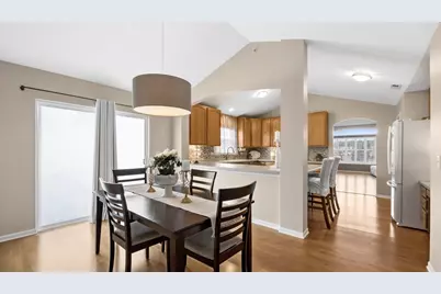 2727 Acorn Court, West Dundee, IL 60118 - Photo 9