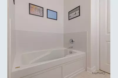 1600 S Prairie Avenue #1606, Chicago, IL 60616 - Photo 17