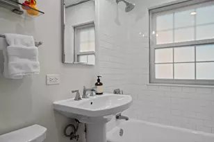 1213 Dartmouth St, Wilmette, IL 60091 - Photo 9