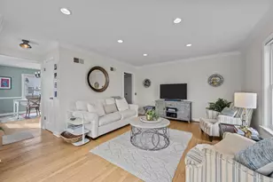 1213 Dartmouth St, Wilmette, IL 60091 - Photo 3