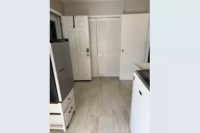 1419 Churchill Road, Schaumburg, IL 60195 - Photo 15