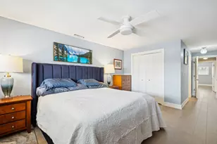 1 N Dee Rd, Park Ridge, IL 60068 - Photo 17