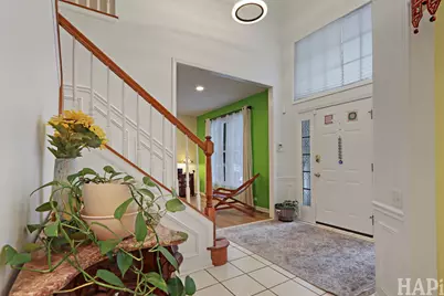 1121 Williamsburg Circle, Grayslake, IL 60030 - Photo 5