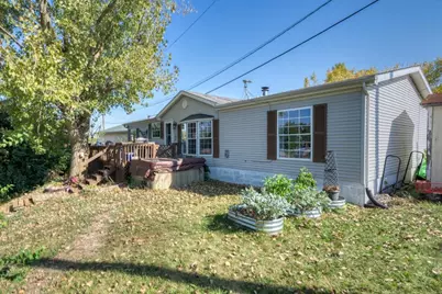 18530 W 3000 N Road, Reddick, IL 60961 - Photo 1