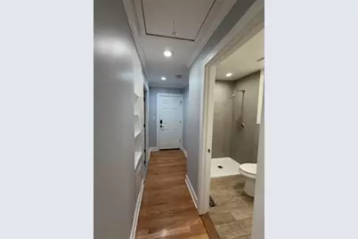 6902 Lyons Street, Morton Grove, IL 60053 - Photo 19