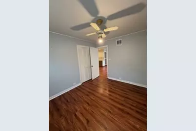 6902 Lyons Street, Morton Grove, IL 60053 - Photo 33