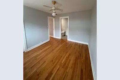 6902 Lyons Street, Morton Grove, IL 60053 - Photo 11