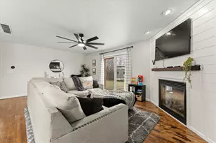 706 Northgate Dr, Saint John, IL 61873 - Photo 7