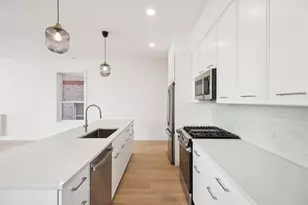 2323 N Lister Ave, Chicago, IL 60614 - Photo 7