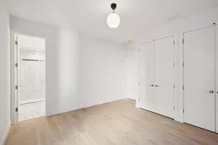 2323 N Lister Ave, Chicago, IL 60614 - Photo 13