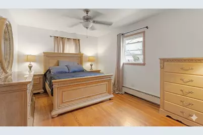 4249 Custer Avenue, Lyons, IL 60534 - Photo 9