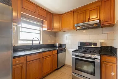 4249 Custer Avenue, Lyons, IL 60534 - Photo 7