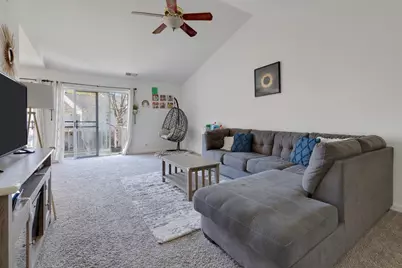 204 Dublin Lane #W2, Schaumburg, IL 60194 - Photo 5