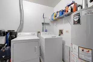 204 Dublin Ln, Schaumburg, IL 60194 - Photo 23